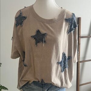 Casual Tan Star-Patterned Tee